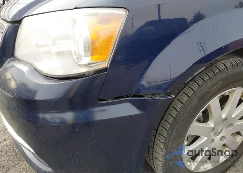 2013 Chrysler Town & Country Touring from USA, damaged, VIN 2C4RC1BG2DR512286